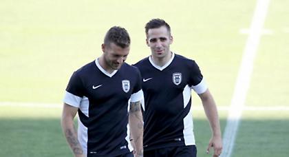 Πάνοπλος για την ανατροπή