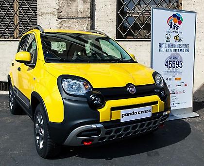 Το Fiat Panda Cross στο «Διαθρησκευτικό Αγώνα για την Ειρήνη»