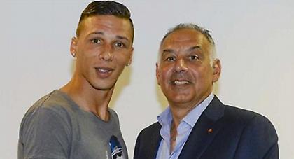 Ανακοινώθηκε ο Χολέμπας!