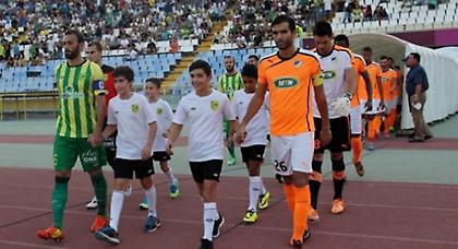 Με το... δεξί ο ΑΠΟΕΛ