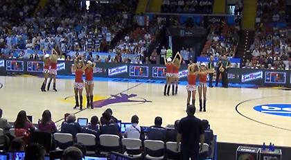 Red hot foxes (Web TV)