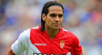 «Μπάσιμο» της Γιουνάιτεντ για τον Φαλκάο!