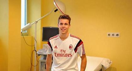 Τα τυπικά για Φαν Χίνκελ και Μίλαν