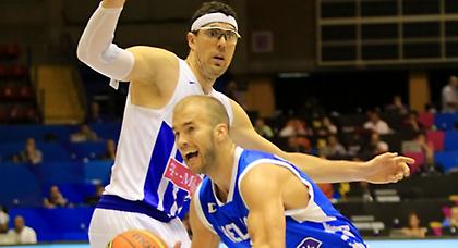 Καθάρισε τον Μπαρέα, η παλιοπαρέα