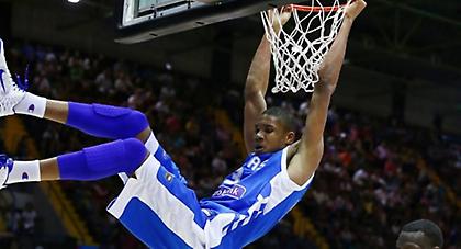 Ζήσης, Γιάννης και… Φιλιππινέζος (video)