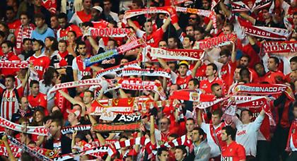 Έξαλλοι οι οπαδοί της Μονακό!