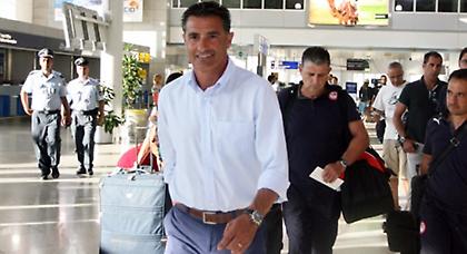 Αναχωρεί για το φόρουμ προπονητών ο Μίτσελ