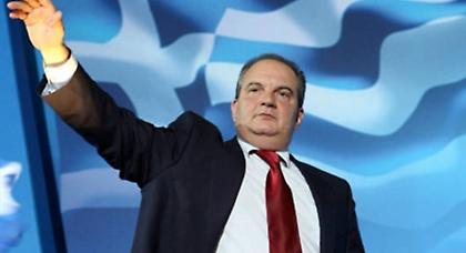 Ανεβαίνει ο Καραμανλής στη ΔΕΘ!