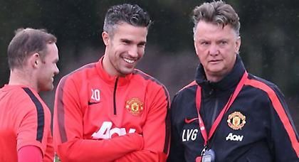 Ο Φαν Πέρσι… προκαλεί τον Φαλκάο