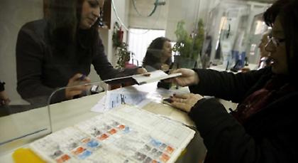 Βαριές καμπάνες για τη «μαύρη» εργασία