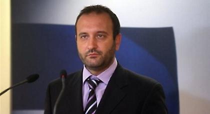 Κόλλιας: «Μείωση φόρων ακόμη κι μονομερώς»