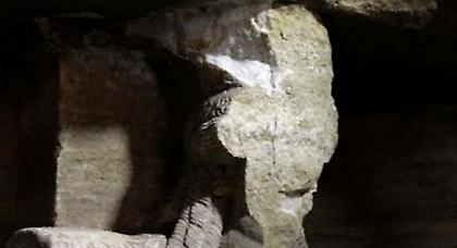 Ξαναζωντανεύει το σπασμένο πρόσωπο της Καρυάτιδας