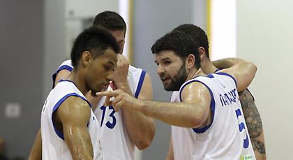 Στη Φουενλαμπράδα ο Παπαμακάριος!