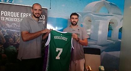 Παρουσίαση… α λα ελληνικά για Βασιλειάδη (pic)