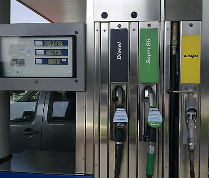 Ελέγχους στα πρατήρια για τα συστήματα εισροών – εκροών