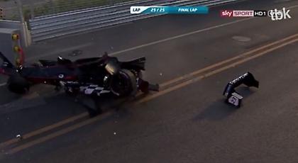 Τρομερό ατύχημα στη Formula E (video)