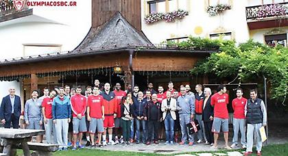 Ο Δήμαρχος αποχαιρέτησε τον… Ολυμπιακό (video)