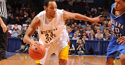 Έφτασε και τρίτος για ΑΕΚ