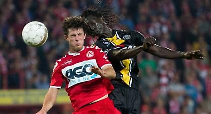 Πρώτη φορά... εκτός