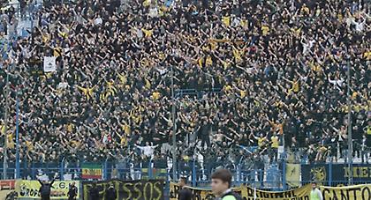 «Κιτρινόμαυρη» και η Λάρισα