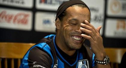 Πρόσεχε τις… μπεκάτσες, Ροναλντίνιο! (video)