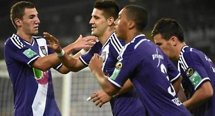 Ασταμάτητη η Άντερλεχτ