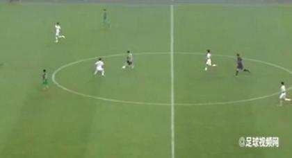 Ο τερματοφύλακας… τρελάθηκε! (video)