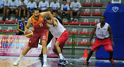 Το γεύμα του Βουγιούκα με τους συμπαίκτες του