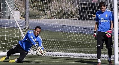 Στον πάγκο ο Κασίγιας, στο τέρμα ο Νάβας