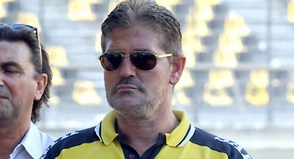 Γαλανός: «Θα τους αρχίσω στα χαστούκια»