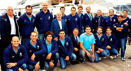 Dress code στις ελληνικές πισίνες!