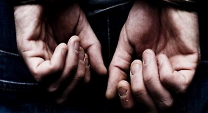 Χειροπέδες, υπό προϋποθέσεις, στους φοροφυγάδες