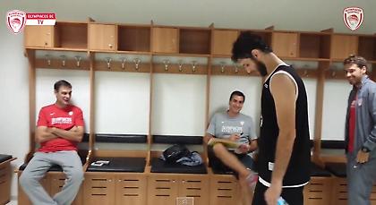 Ο Περπέρογλου υποδέχτηκε τον Ολυμπιακό (video)