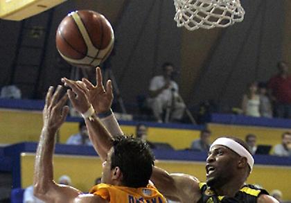 Στην Μπουλόν ο Αναγκόνιε