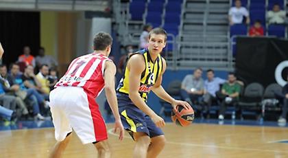 Νίκη για την οικοδέσποινα «Φενέρ»