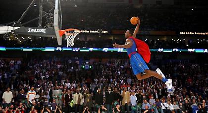 Παραμένει… σούπερμαν! (video)