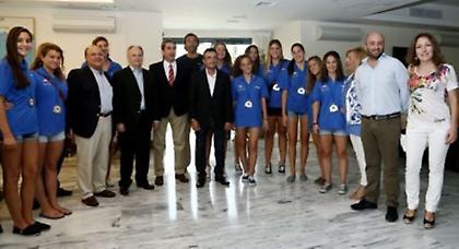 Συνάντηση Ανδριανού Λοβέρδου με τις «χρυσές»