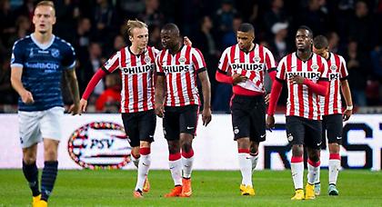 «Καθάρισαν» Αϊντχόφεν, Τβέντε