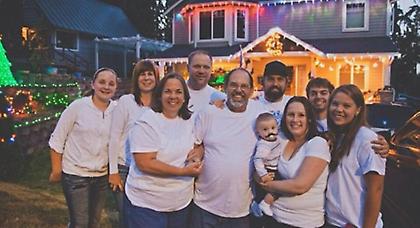 Γιόρτασε τώρα τα Χριστούγεννα επειδή πεθαίνει