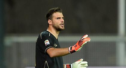 Εγκώμια για Καρνέζη