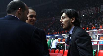 «Τα παιδία παίζει…»