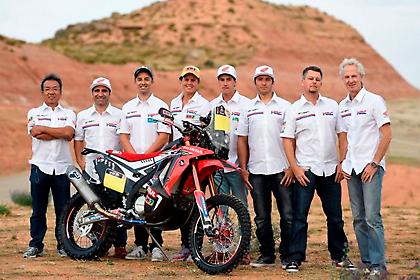 Με πέντε αναβάτες θα συμμετάσχει η Honda στο ράλι Ντακάρ 2015