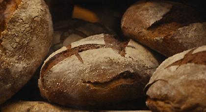 «Σαφάρι» Γιακουμάτου σε αρτοποιεία γιατί δεν ζυγίζουν το ψωμί