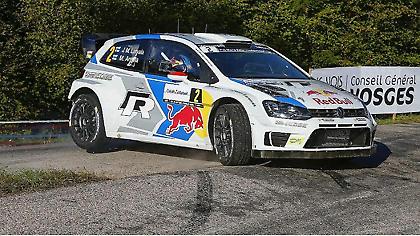 Ανοίγει την ψαλίδα ο Λάτβαλα