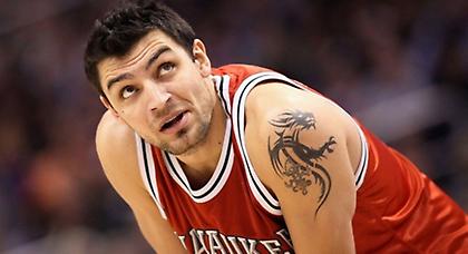 Ξανά χειρουργείο για Ντελφίνο!