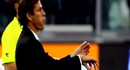 Το ειρωνικό… βιολί του προπονητή της Ρόμα! (video)