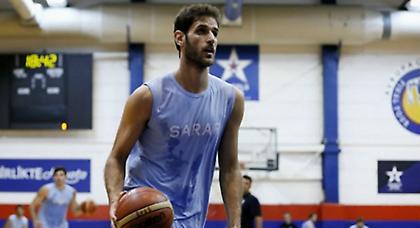 Περπέρογλου: «Με βοήθησε πολύ ο Ομπράντοβιτς»