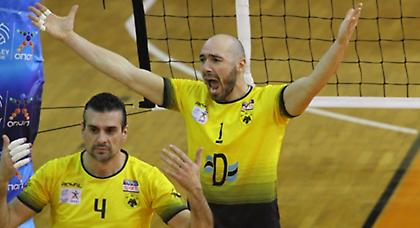 Έφυγαν τρεις απ’ την ΑΕΚ