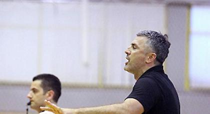 Βετούλας: «Όλα ξεκίνησαν από την άμυνα»