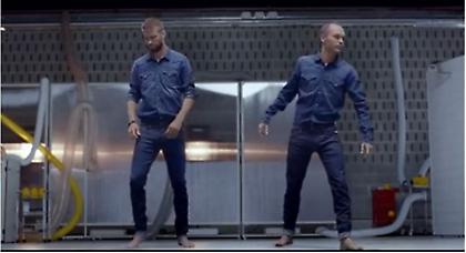 Η κόντρα της Αμπρόσιο με τους παίκτες της Μπαρτσελόνα